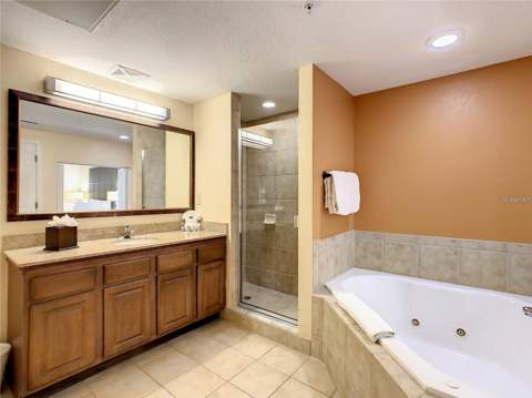 12544 Floridays Resort Dr #202B, Orlando FL - photo 12 of 30