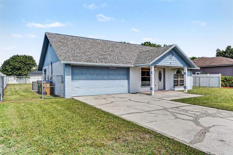 3 bedroom Single Family Residence at 4 CARMONA WAY, POINCIANA VILLAGE 1 NBHD 3 EAST, KISSIMMEE — photo 2