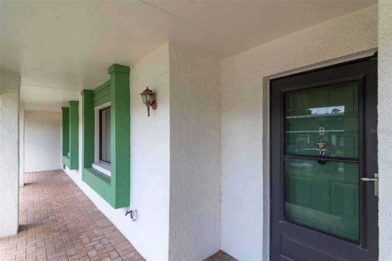2 bedroom Condominium at 2569 Laurelwood Drive #11B, Village On The Green, Clearwater — photo 5