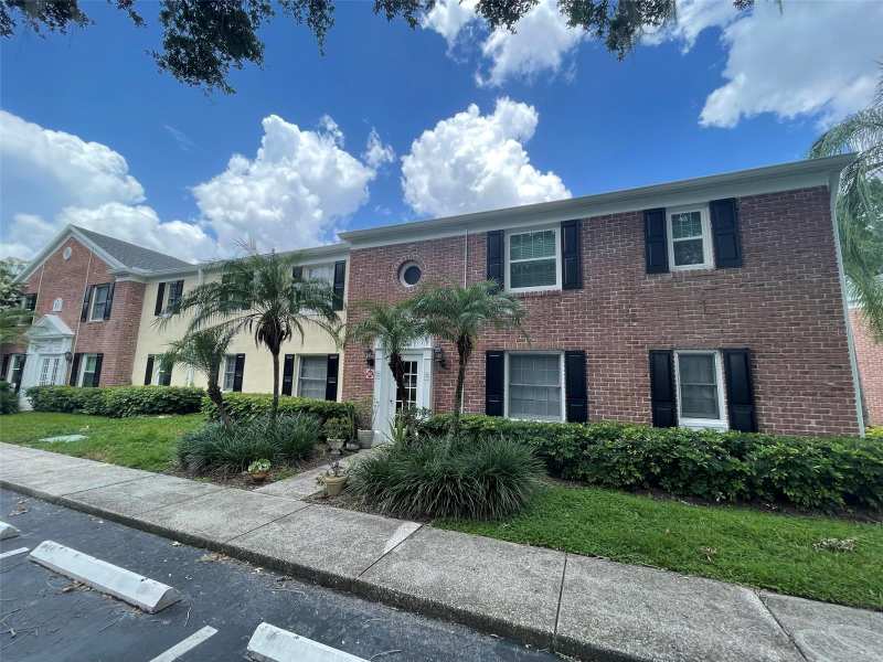 1 bedroom Condominium at 13686 Orange Sunset Dr #201, Whispering Oaks, Tampa — photo 1