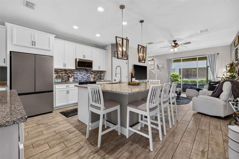 3 bedroom Townhouse at 6231 Scarlet Darter Way, Lakeview/Citrus Park, Tampa — photo 5