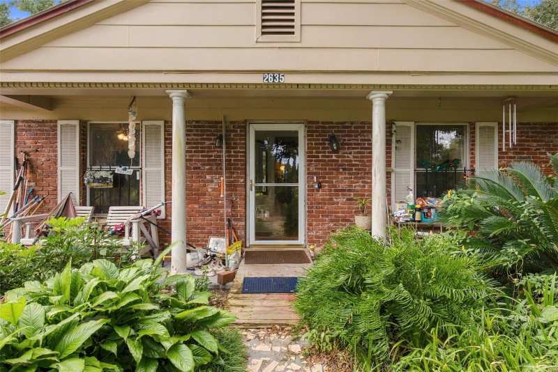 3 bedroom Single Family Residence at 2647 McIntosh Road, Dover, Dover — photo 1