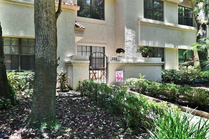 Los Prados Condo