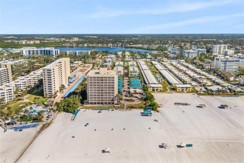 1 bedroom Condominium at 5966 Midnight Pass Road #G118, Palm Bay Club I, Sarasota — photo 1
