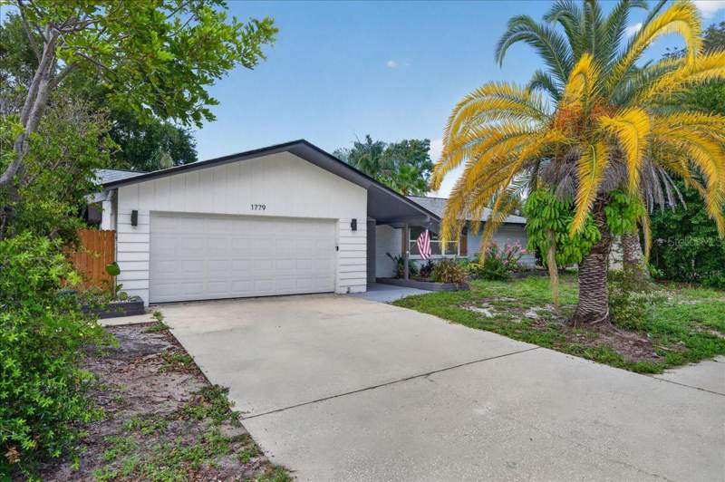 3 bedroom Single Family Residence at 1779 Union Street, Windsor Park, Clearwater — photo 4