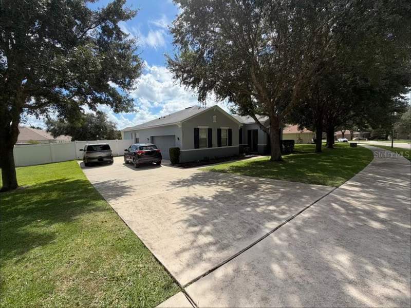 4 bedroom Single Family Residence at 2757 Breezy Meadow Road, Arbor Rdg Ph 4, Apopka — photo 3