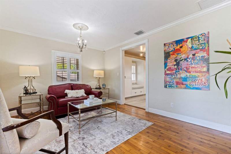 4 bedroom Single Family Residence at 1010 43rd Avenue, Monticello Park, St Petersburg — photo 3
