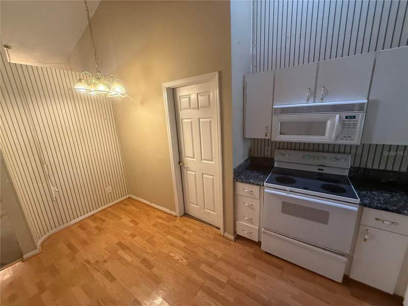 3 bedroom Single Family Residence at 204 Chardonnay Place, Brandon Brook Ph Vii, Valrico — photo 4