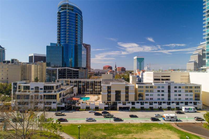 2 bedroom Condominium at 151 E Washington Street #209, Metropolitan/Lk Eola, Orlando — photo 2
