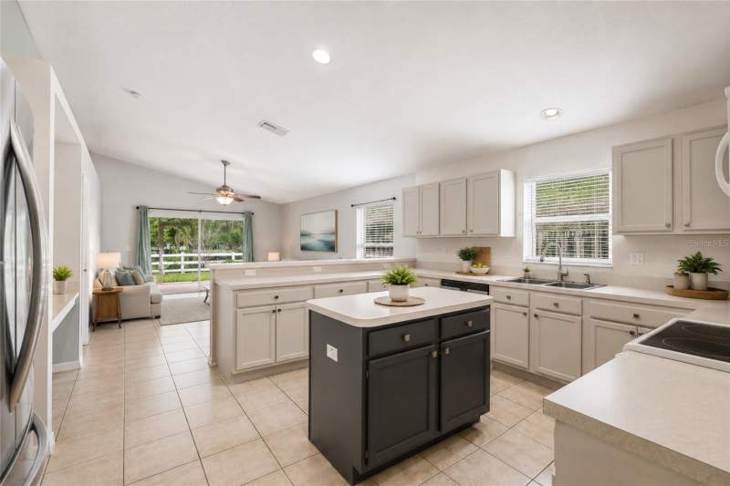 3 bedroom Single Family Residence at 3002 Lorimer Ct, Lexington Village Ph 01, Groveland — photo 5