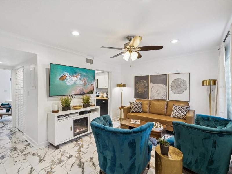 2 bedroom Townhouse at 1308 70th Street, Seventieth Somerset Place Condo, St Petersburg — photo 2