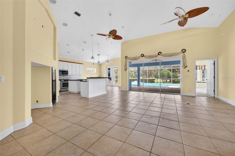 3 bedroom Single Family Residence at 4 Chinier Street, Front Street Grand Haven Ph 01, Palm Coast — photo 4