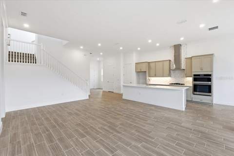 911 Signet Drive, Apollo Beach FL - photo 7 of 29