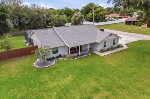 5240 Royal Oak Drive, home for sale in Fruitland Park 34731