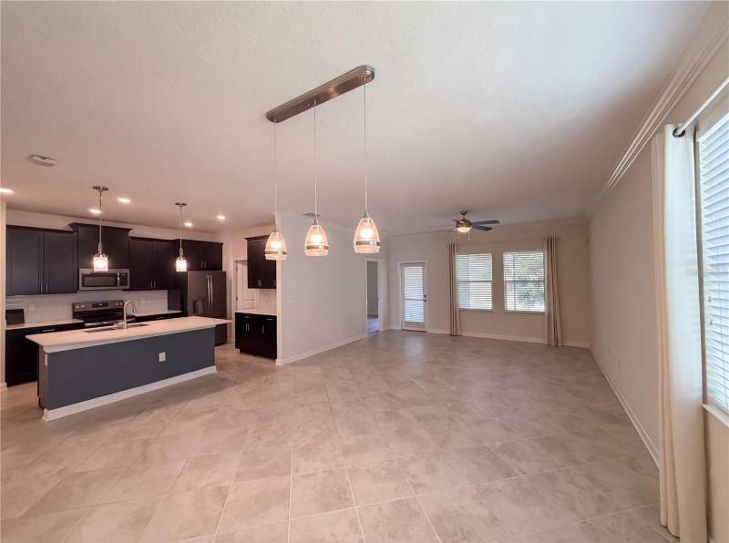 3 bedroom Single Family Residence at 4112 Innovation Lane, Innovation/Hidden Lake, Clermont — photo 3