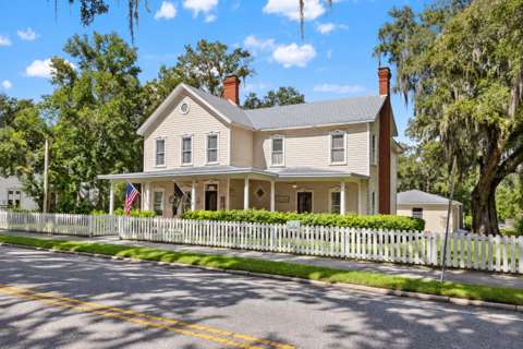 427 Howell Avenue, pool for sale in Brooksville