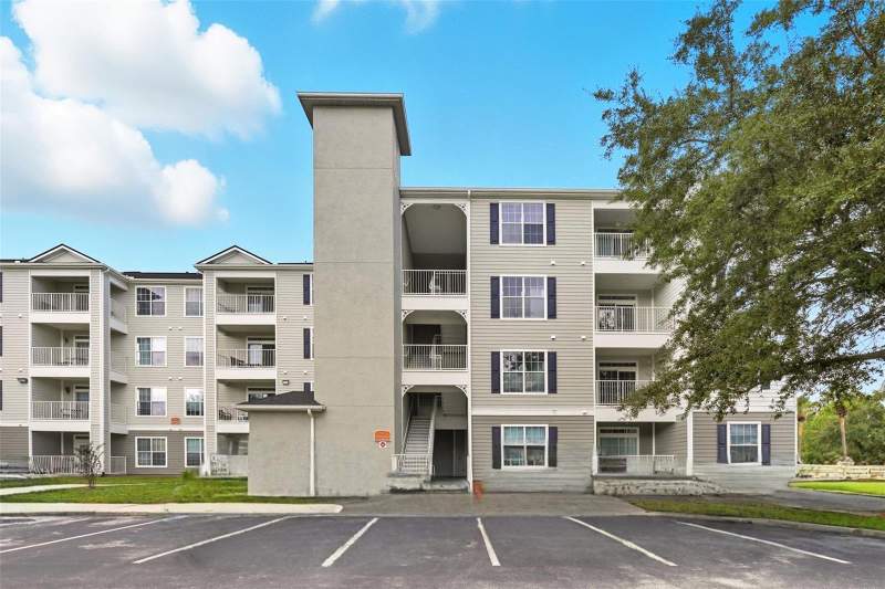 Villas At Secret Lake Condo