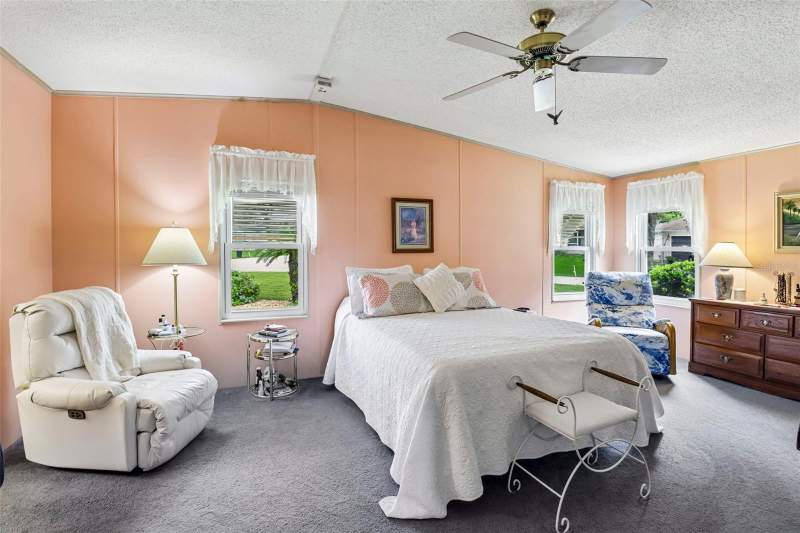 2 bedroom Manufactured Home at 25120 Clifford Hill, Plantation At Leesburg, Leesburg — photo 4