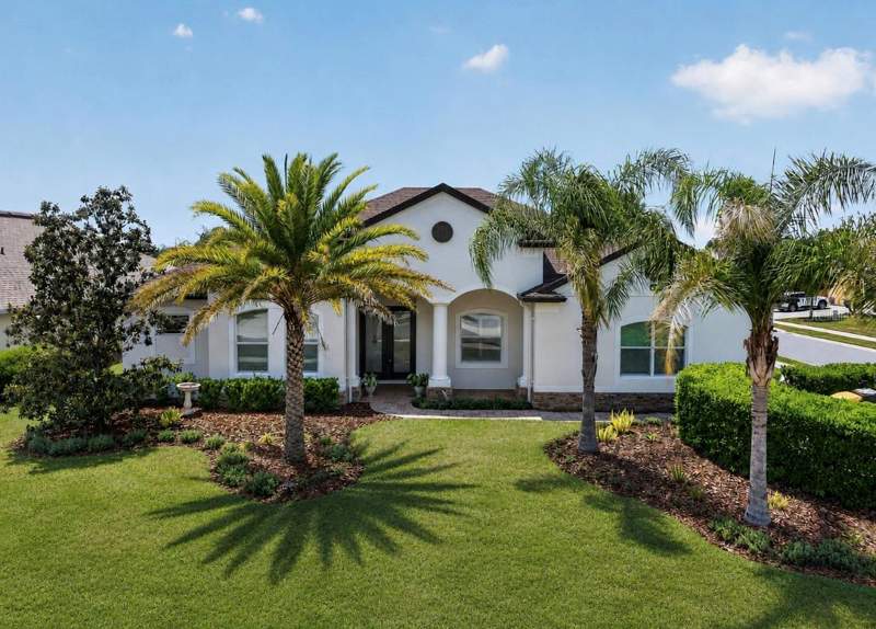 4 bedroom Single Family Residence at 8237 Bridgeport Bay Circle, Lakes Of Mount Dora, Mount Dora — photo 3