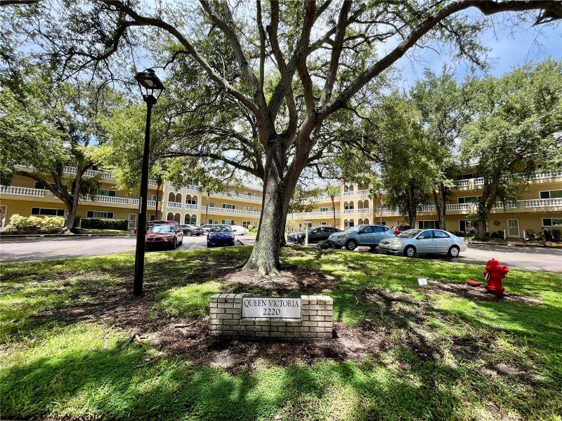 2 bedroom Condominium at 2220 Spanish Drive #54, On Top Of The World, Clearwater — photo 2