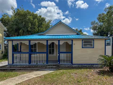 19 N Mary Street, home for sale in Eustis 32726