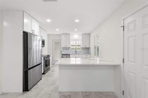 450 78th Avenue, St Pete Beach FL - photo 6 of 6