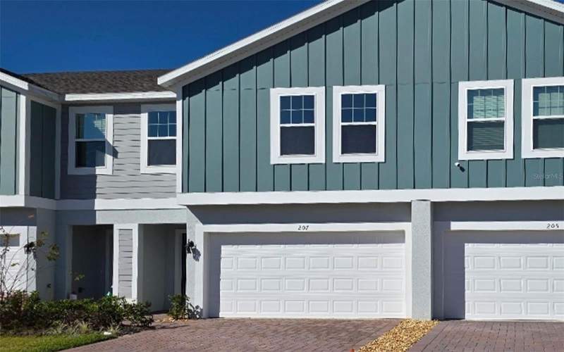 Blue Springs Reserve Townhomes