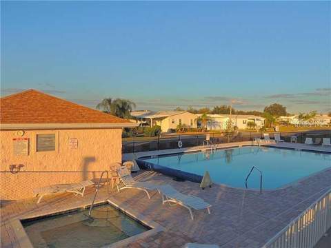 37535 New Horizons Boulevard, Zephyrhills FL - photo 24 of 25