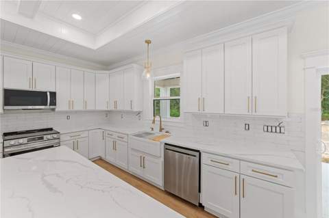 35425 Nutmeg Drive, Webster FL - photo 12 of 47