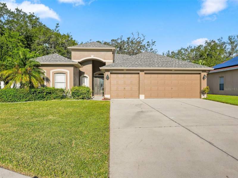 4 bedroom Single Family Residence at 1901 Oswego Drive, Key Vista Prcl 18, Holiday — photo 2