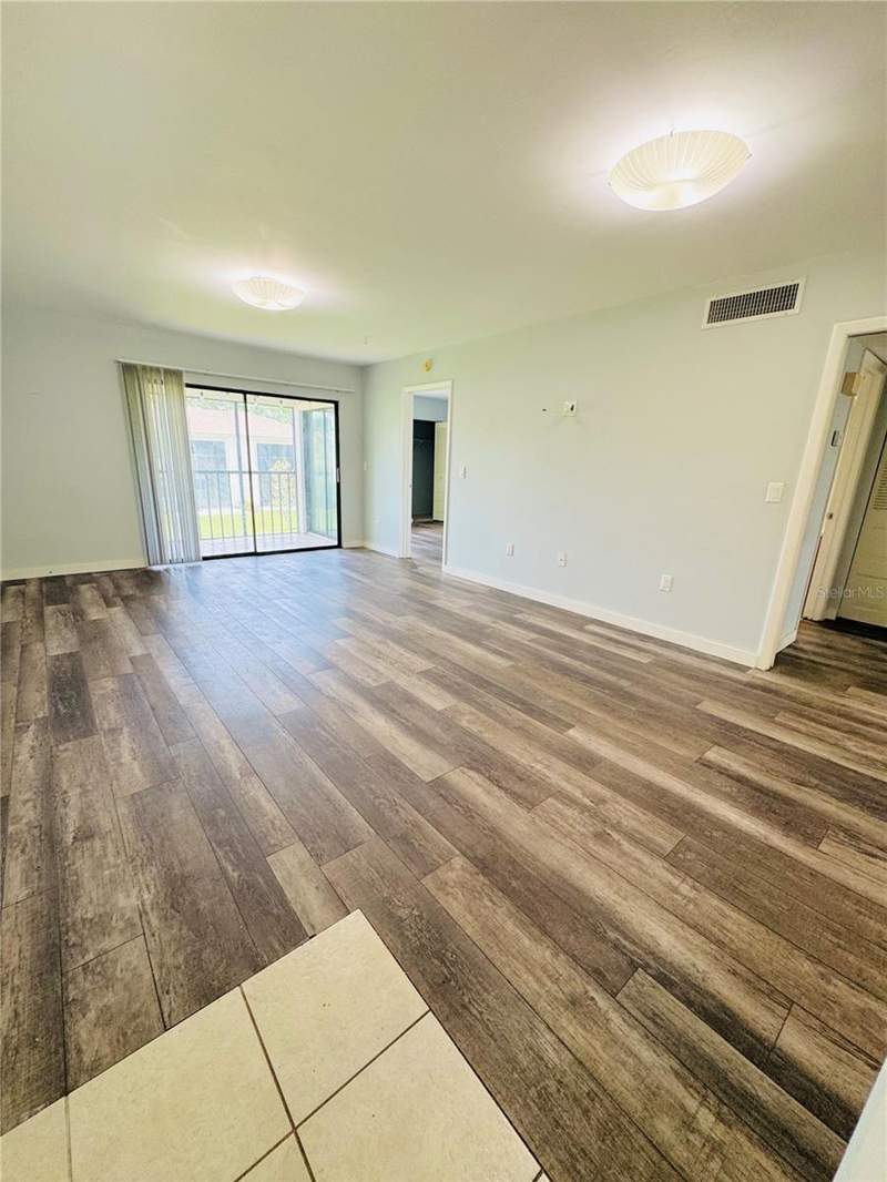 2 bedroom Condominium at 106 Windward Place, Meadows Of East Lake Woodlands, Oldsmar — photo 3