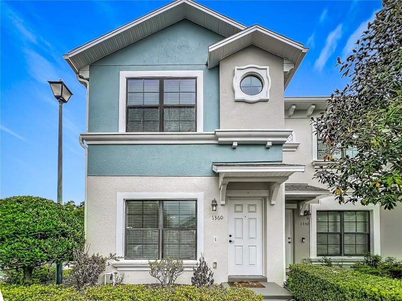 Windsor Lake Townhomes
