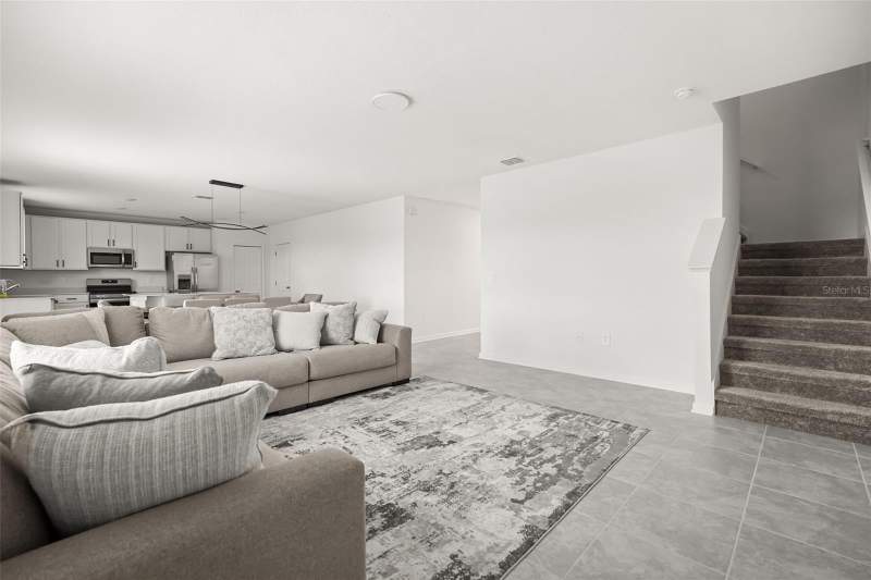 4 bedroom Single Family Residence at 4981 Worchester Drive, Knightsbridge 50S, Kissimmee — photo 2