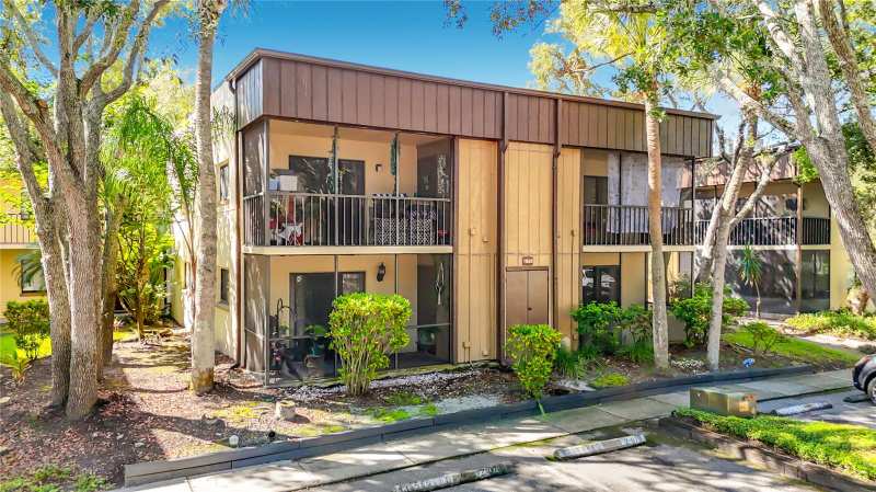 1 bedroom Condominium at 11805 Raintree Lake Ln #D, Raintree Village Condo N, Temple Terrace — photo 1