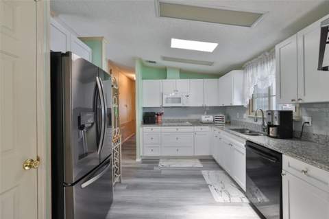 192 S Port Royal Lane, Apollo Beach FL - photo 10 of 25