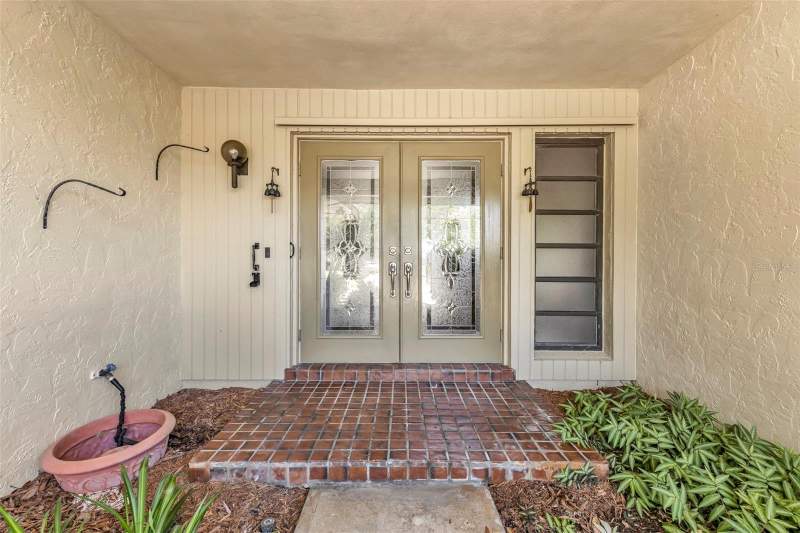 4 bedroom Single Family Residence at 26212 Madras Court, Punta Gorda Isles Sec 23, Punta Gorda — photo 3