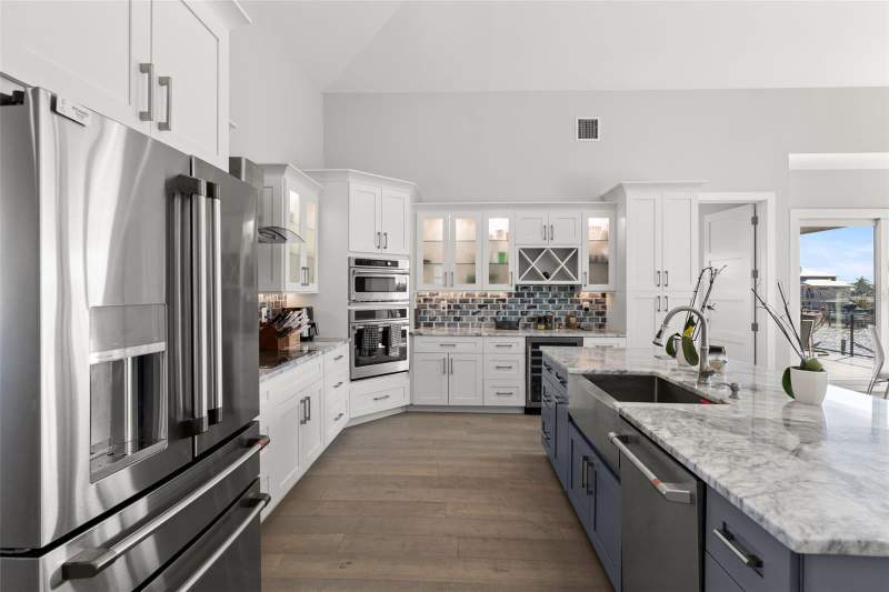 4 bedroom Single Family Residence at 7966 1st Avenue, South Cswy Isle 2nd Add, St Petersburg — photo 5