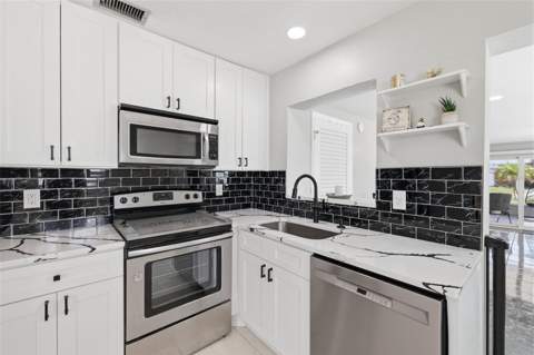 801 89th Avenue, St Petersburg FL - photo 6 of 6