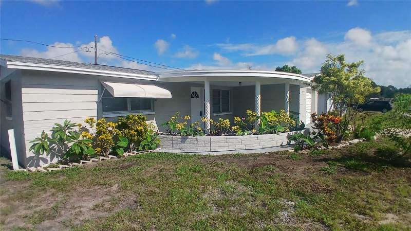 2 bedroom Single Family Residence at 2109 Shannon Drive, Holiday Gardens, Holiday — photo 2