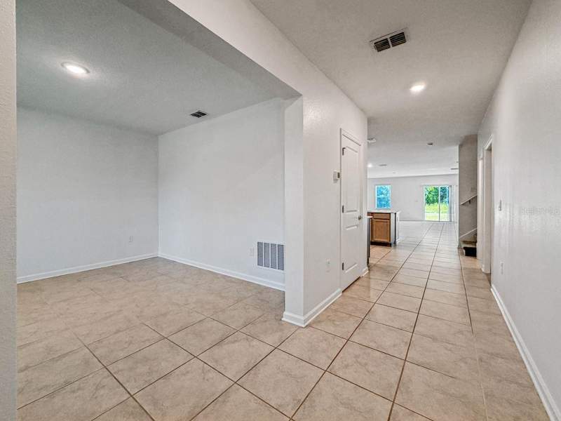 4 bedroom Single Family Residence at 4459 Tahoe Circle, Greater Lakes Ph 4, Clermont — photo 5