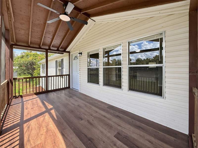 5 bedroom Manufactured Home at 11106 Fernway Lane, Zephyrhills Colony Co, Dade City — photo 3