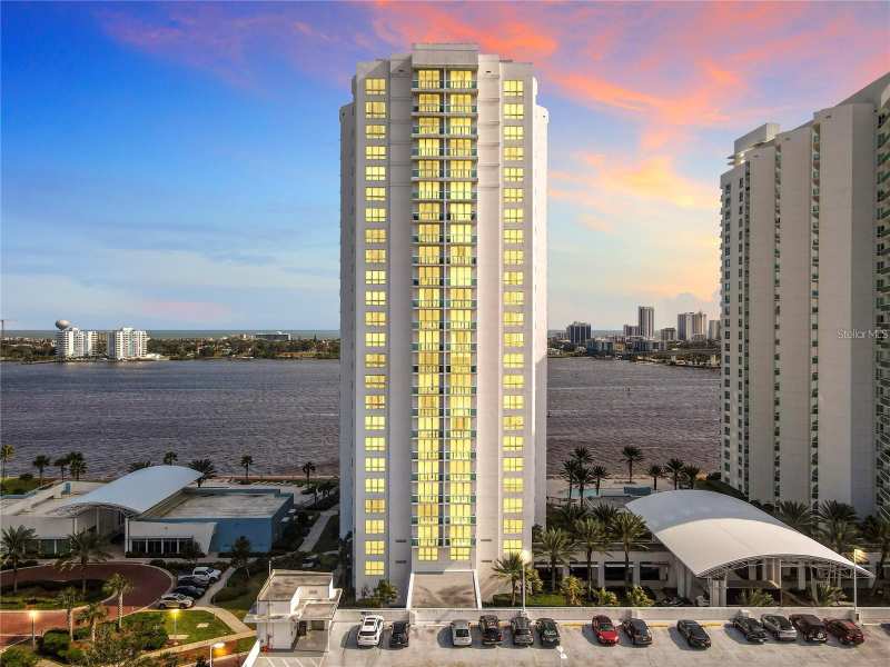 3 bedroom Condominium at 241 Riverside Drive #1809, Marina Grande/Halifax 01, Daytona Beach — photo 1
