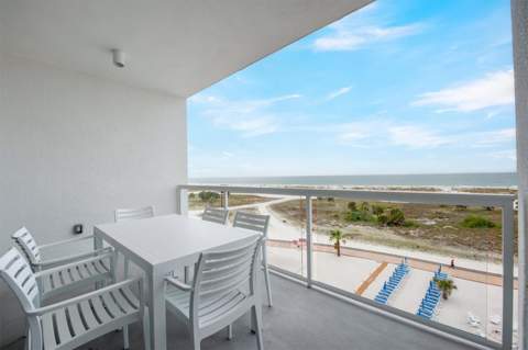 11500 Gulf Boulevard #610, St Petersburg FL - photo 13 of 43