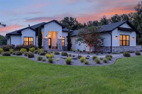 1060 SE 52Nd Court, home for sale in Ocala 34471