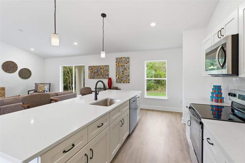 3 bedroom Single Family Residence at 1842 E Allegrie Drive, Inverness, Inverness — photo 3