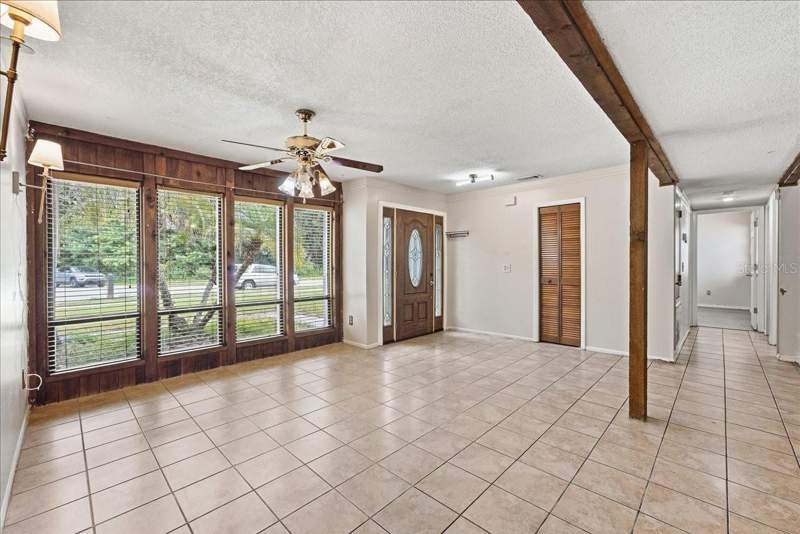 4 bedroom Single Family Residence at 2704 Winding Ridge Avenue, Shadow Bay Unit 2, Kissimmee — photo 4