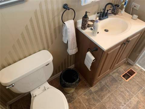 10456 Peaceful Drive, Largo FL - photo 18 of 24