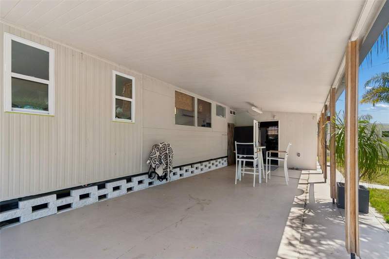 2 bedroom Mobile Home at 1915 Seminole Boulevard #140, Town & Country M/H Park Unrec, Largo — photo 5