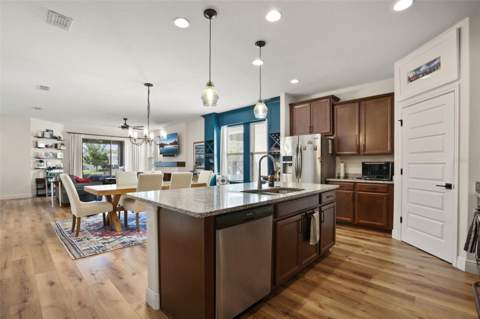16082 Hampton Crossing Drive, Winter Garden FL - photo 11 of 60