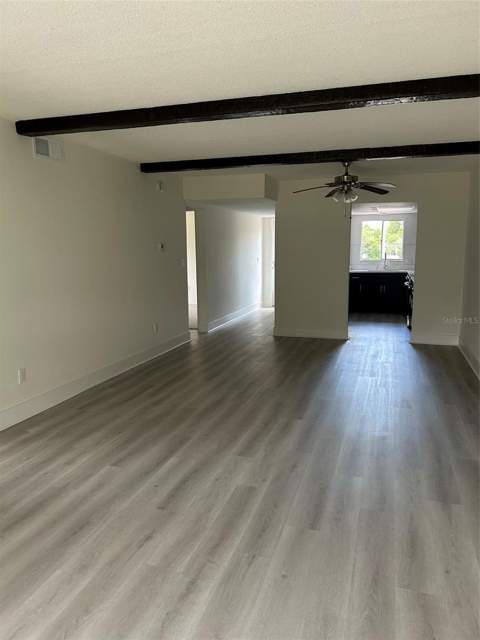 4520 Overlook Drive #132, St Petersburg FL - photo 8 of 14
